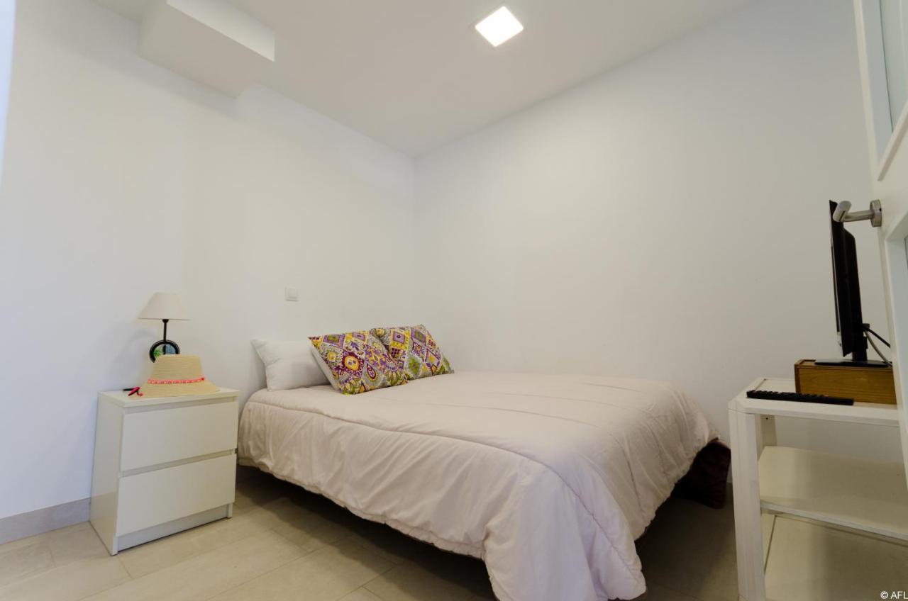 Holiday Apartment With Direct Sea Promenade Access มาสปาโลมาส ภายนอก รูปภาพ